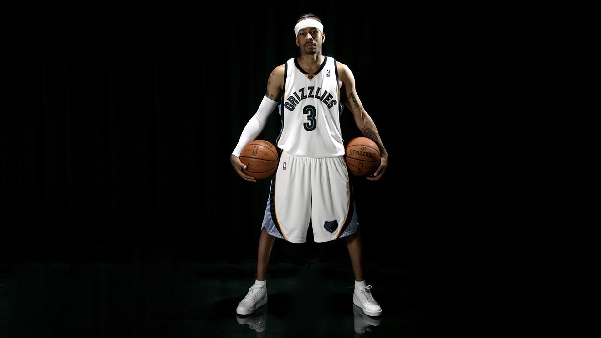 克罗地亚男篮在欧洲预选赛中表现出色，提前晋级