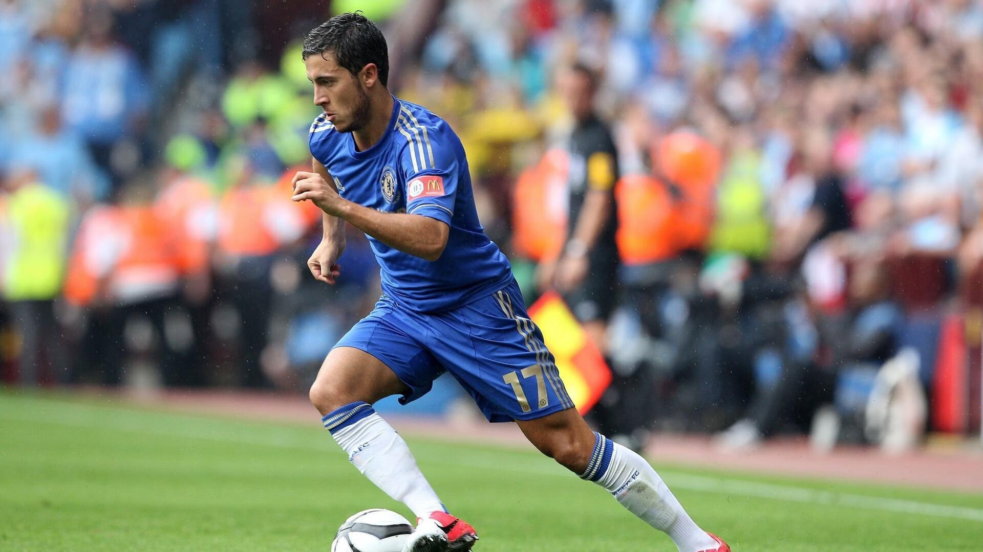 英超冠军之争：悬念激烈，精彩纷呈！，9798英超冠军